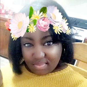 Meet your Posher, Tina